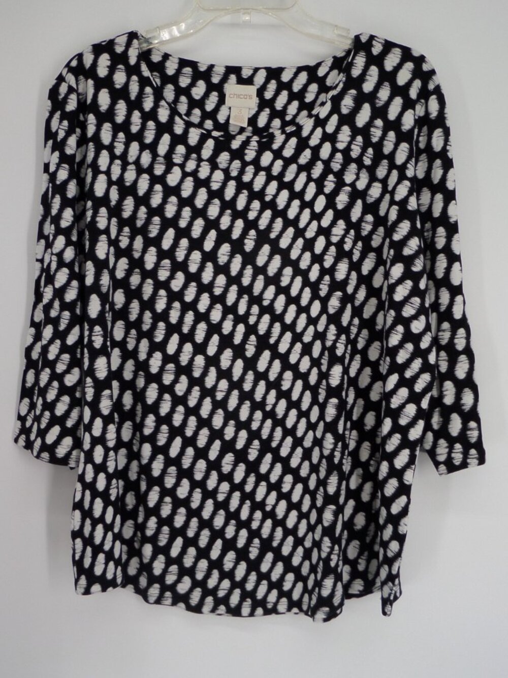 Chico's  Women's 3/4 Sleeve Black n White  Dots Print  Top  Size 3 US XL